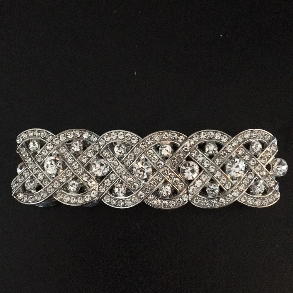 Badgley Fascinating Glitzy Crystal Bracelet